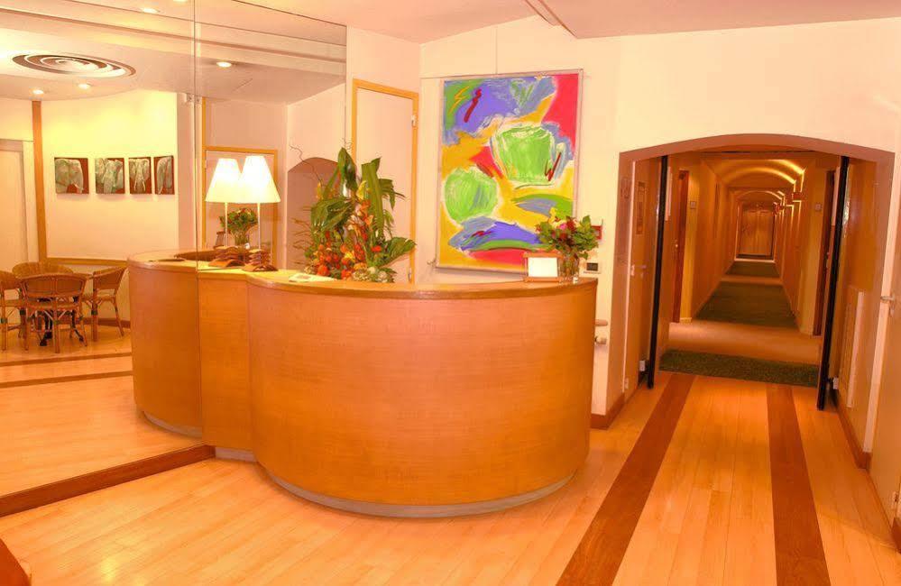 Hotel Hospitel Paris Exterior photo